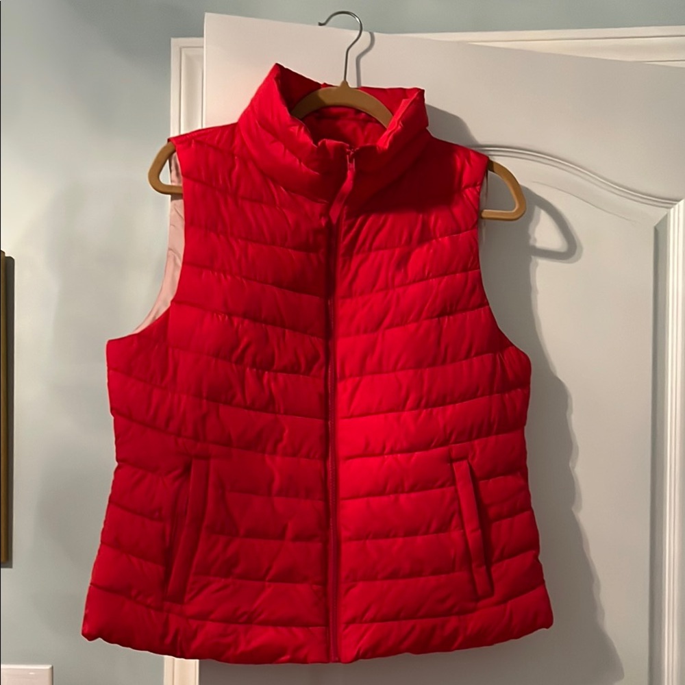 Gap Puffer Vest (Red)